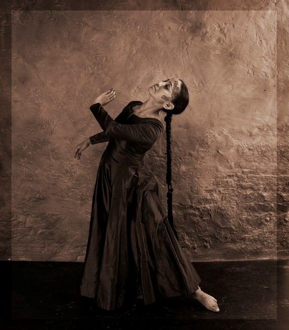 Amina Khayyam